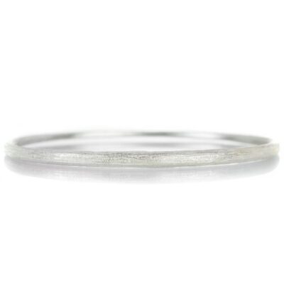 Bracelets John Iversen  | Sterling Silver Medium Oval Bangle