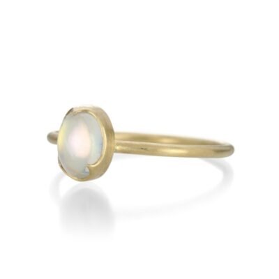 Rings Gabriella Kiss  | White Oval Rainbow Moonstone Ring