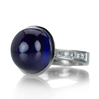 Rings Edward Burrowes  | Platinum Cabochon Blue Sapphire Ring