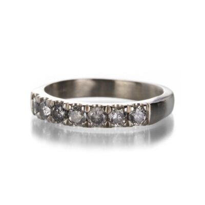 Rings Nicole Landaw  | Large Pave Diamond Band