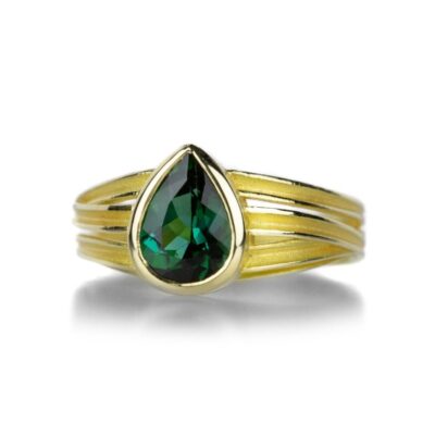 Rings Barbara Heinrich  | Pear Shaped Green Tourmaline Ribbon Ring