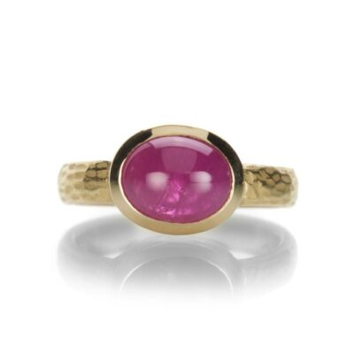 Rings Barbara Heinrich  | Carved Ruby Ring