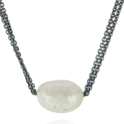 Necklaces John Iversen  | Medium Pebble Pendant Necklace