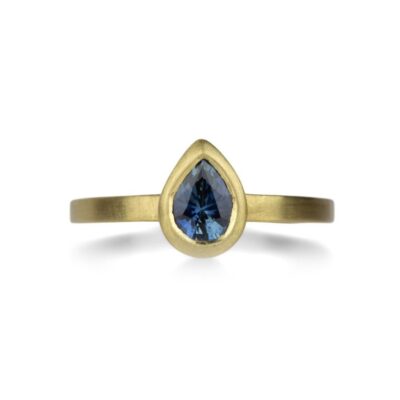 Rings Marian Maurer  | Pear Shaped Blue Sapphire Callista Ring