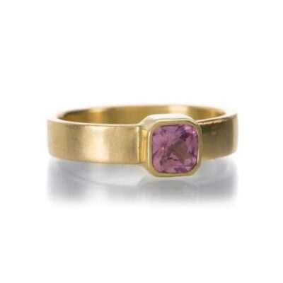 Rings Annette Ferdinandsen  | Bubblegum Pink Sapphire Ring