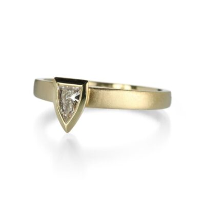 Rings Jamie Joseph  | Diamond Shield Solitaire Ring