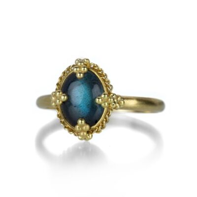 Rings Amali  | Small Labradorite Ring