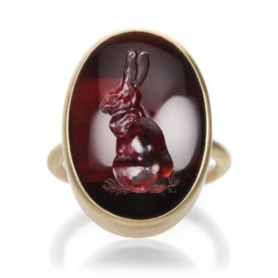 Rings Gabriella Kiss  | Garnet Bunny Intaglio Ring