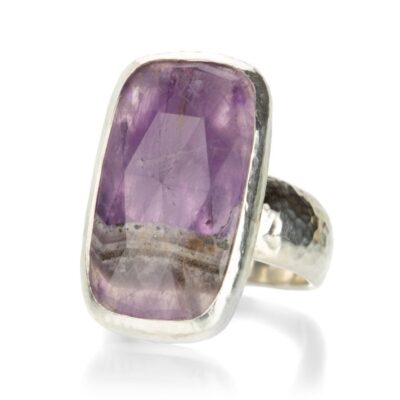 Rings Gurhan  | Chevron Amethyst Ring