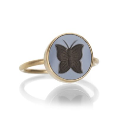 Rings Gabriella Kiss  | Round Agate Butterfly Intaglio Ring