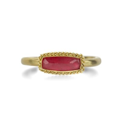 Rings Amali  | Rectangular Rhodolite Garnet Ring