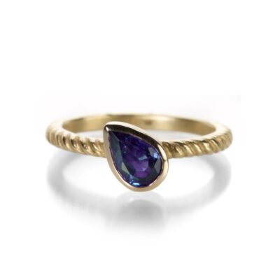 Rings Barbara Heinrich  | Purple Sapphire Pear Ring