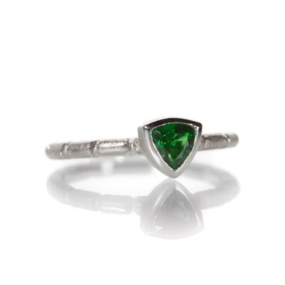 Rings Barbara Heinrich  | Trillion Tsavorite Ring